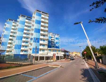 Affitto appartamento trilocale ristrutturato a nuovo fronte spiaggia al lido di pomposa